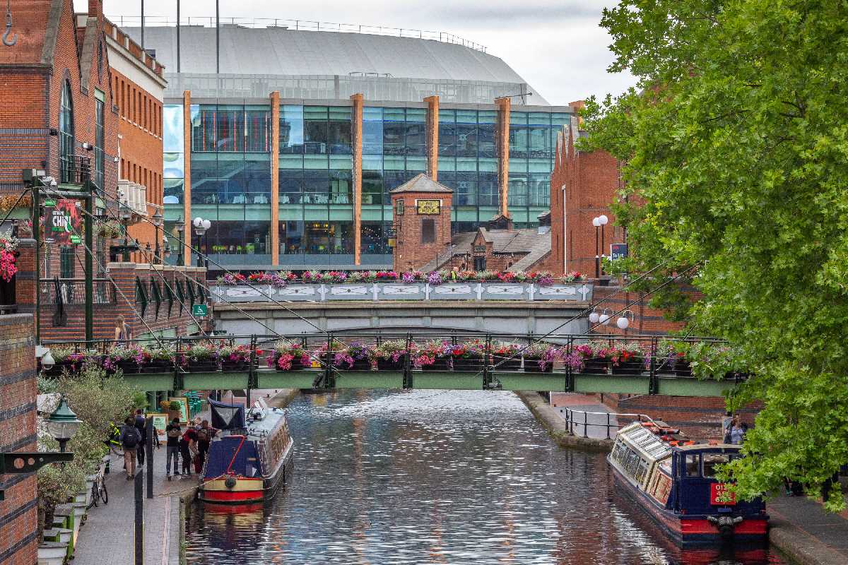 Colourful canal scene around Birmingham Arena.